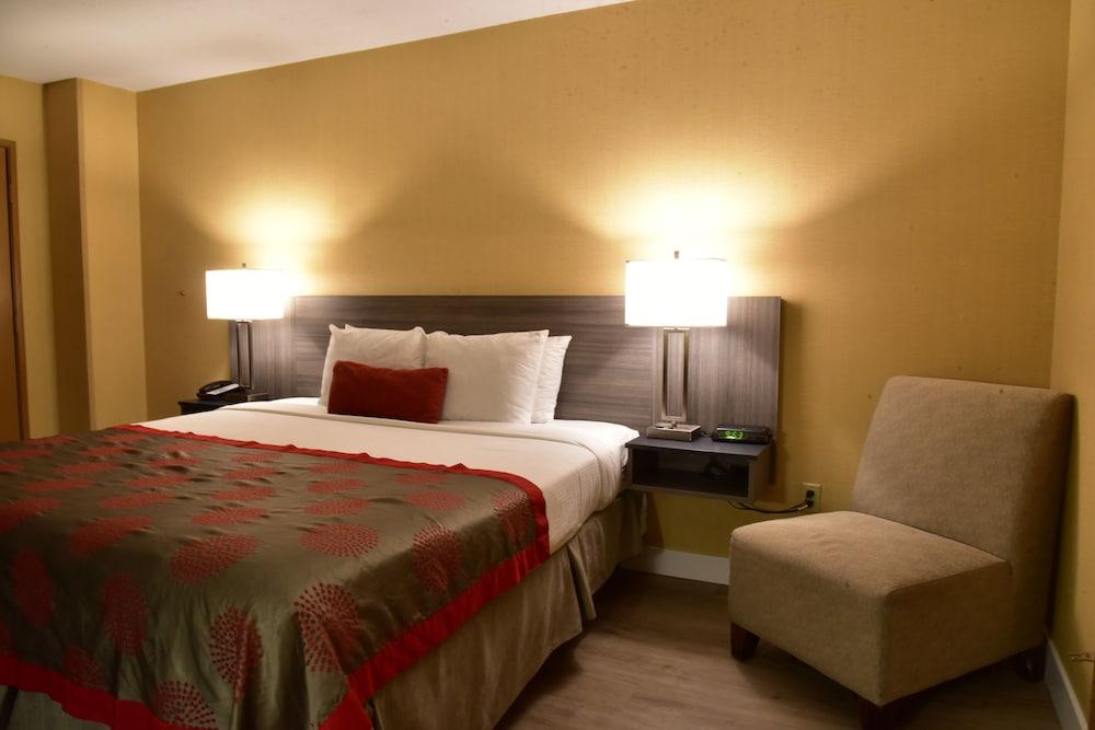 Ramada By Wyndham San Diego Нешънъл Сити Екстериор снимка